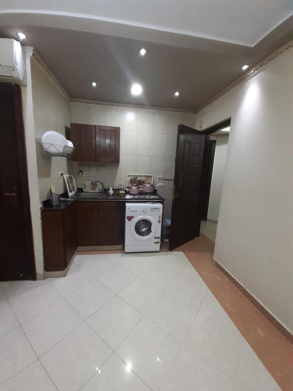 Saraya Awad Hegazi Street- Families Only Apartment Alexandria Exterior photo